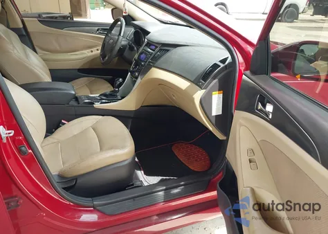 2012 Hyundai Sonata Hybrid z USA, uszkodzony, nr VIN KMHEC4A47CA034582